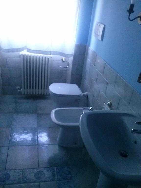 Villarondanella Fermo Cameră foto